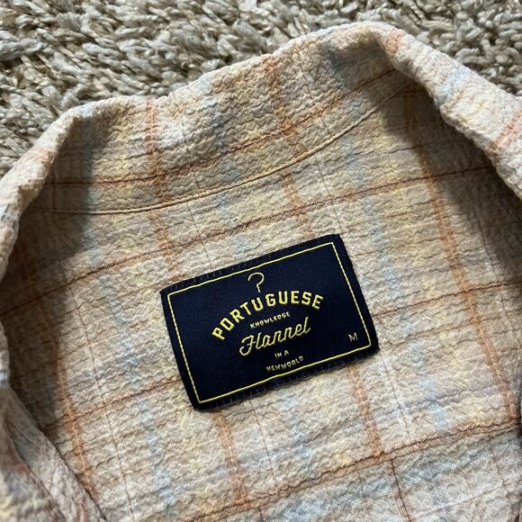 Men's Casual Button Down Shirt - Seersucker Beige Plaid - Picture 3 of 6